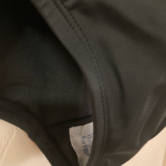 Embrace your Curves by Miracle Brands One Piece Swimsuit Small - Picture 4 of 9